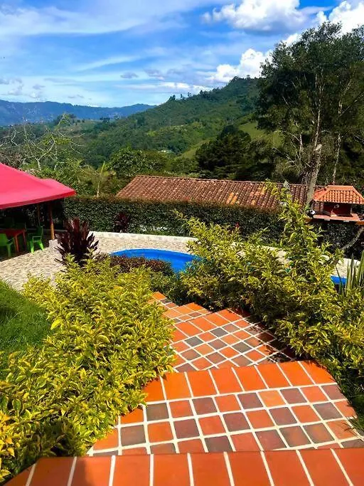 Casa Colonial De Descanso - La Casona Medellin